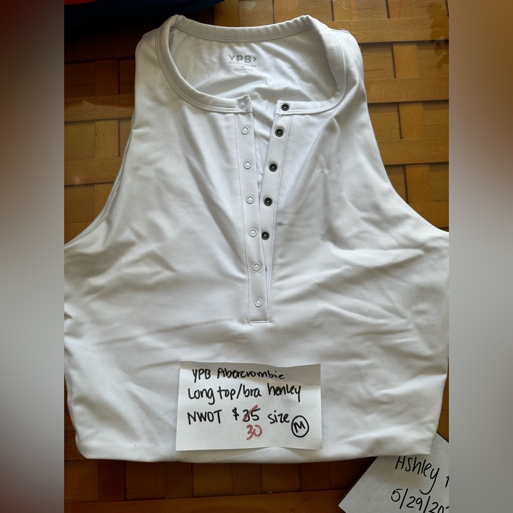 Abercrombie YPB Activewear top NWOT